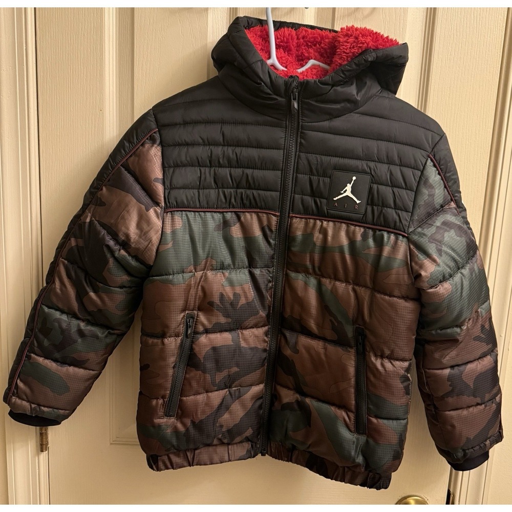 Nike Air Jordan Jumpman‎ Camo Boys Puffer Jacket Full Zip Hooded Youth Medium